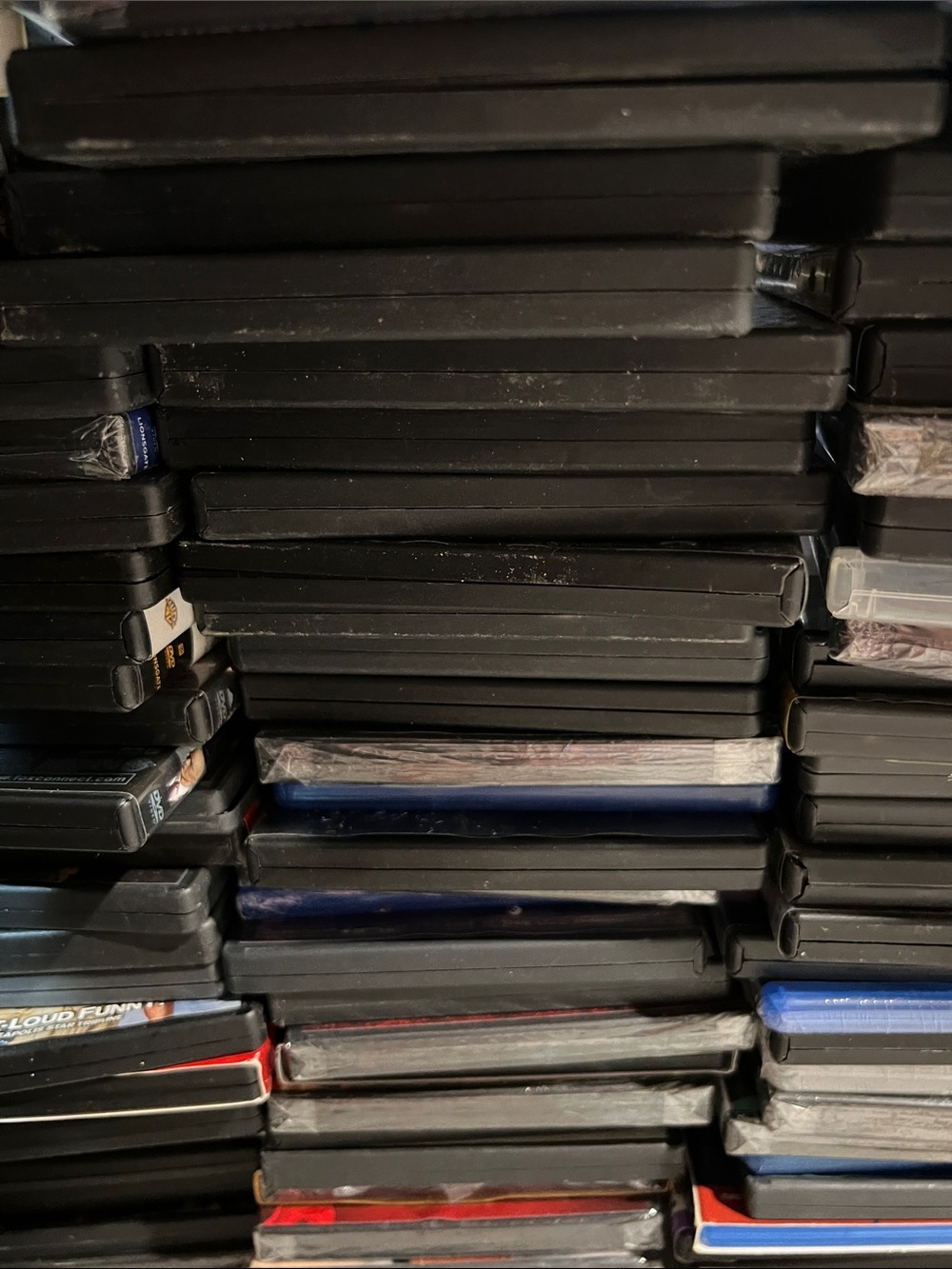10 random dvds! Z30